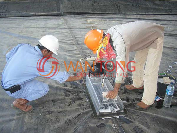 Geomembrane construction