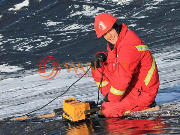 Geomembrane construction