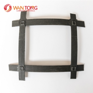 Steel plastic geogrid with protruding joints