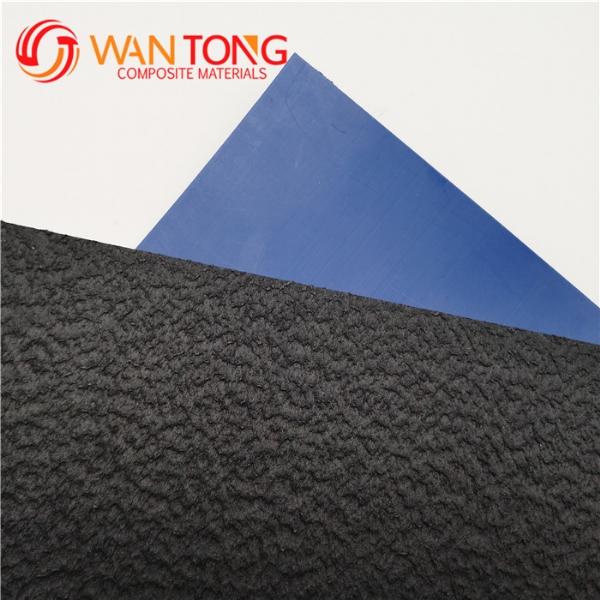 Double rough surface geomembrane
